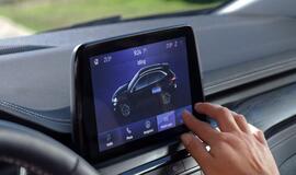 Automobiliai tampa vis išmanesni – pigesnių modelių galimybės neatsilieka nuo prabangesnių