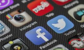 „Facebook“ kuria „Instagram“ versiją, skirtą jaunesniems nei 13 metų vaikams