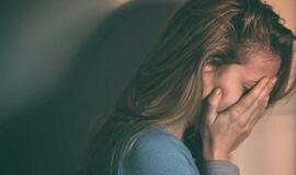 Tarp bejėgiškumo ir visagalybės: kaip padėti sau sergant depresija