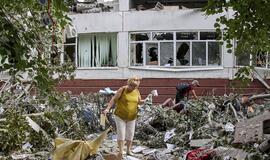 Rusijos kariai Ukrainoje jau įvykdė per 22,5 tūkst. karo nusikaltimų