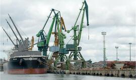Klaipėdos uoste daugėja laivais iš Vakarų gabenamų krovinių