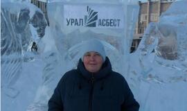 Rusijos Federacijoje moteris žuvo mediniame tualet