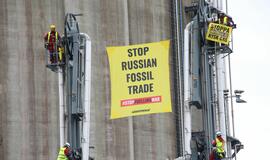 „Greenpeace“ blokavo rusiškų dujų iškrovimą Suomijoje ir Švedijoje