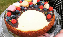 Lengviausias varškės tortas, kuris pavyks ir „susipykusiems“ su konditerija