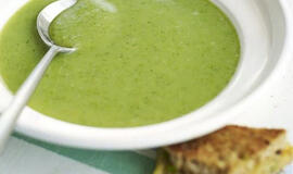 Lengvai paruošiama nuostabi brokolių sriuba