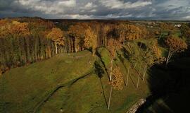 Gargždų miestui vardą davė kuršių pilis, 1253 m. dokumente užrašyta kaip Garisda ir stovėjusi ant šio piliakalnio. Sauliaus GUDO nuotr.