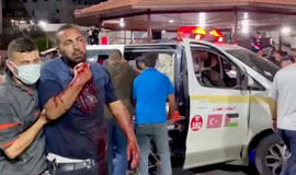 Per raketos smūgį Gazos ligoninėje žuvo šimtai žmonių