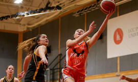 LYDERĖS. LCC krepšininkės, į Baltijos moterų krepšinio lygos čempionato sąskaitą įsirašiusios dešimtąją pergalę, vėl pakilo į pirmąją šio čempionato vietą. LCC nuotr.