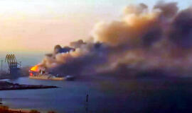 Stopkadras. Sprogus dar vienam Rusijos laivui, Kremliaus propagandistams teko griebtis manevrų liaudies dėmesiui nukreipti.