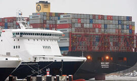 Sankcijos neveikia Rusijos uostų: uostininkai skambina pavojaus varpais