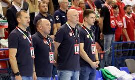 Treneris Gintaras Savukynas (kairėje) negalės vadovauti Lietuvos rinktinei. Lietuvos rankinio federacijos nuotr.