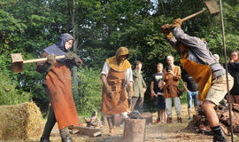 Geležies gimimas molinėse įsčiose