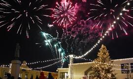 Vejerverkai Teatro aikštėje