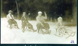 Kalėdos grafų Tiškevičių rūmuose: austrių kvapas ir prancūziška prabanga