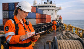 Jau šiuo metu moterys sudaro apie 10-15 proc. laivų įgulų