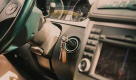 Automobilio rakteliai