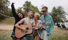 „Šeima į gamtą“