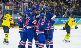 JAV ledo ritulininkės