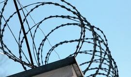 Spygliuota viela kalėjime