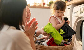 Kinijos tėvai pradėjo kopijuoti vaikų isterijas