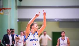 „Neptūno“ dubleriai