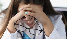 Mokslininkai nustatė labiausiai varginantį gyvenimo dešimtmetį