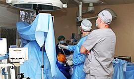 Medikai operacijos metu