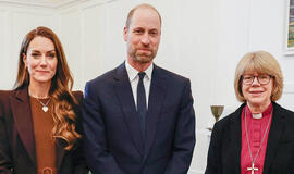 Kate Middleton papuošalas sukėlė diskusijų bangą