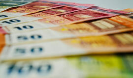 Grynieji pinigai, vagystė