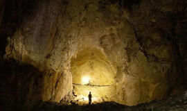 Mikroorganizmai urvų tamsoje