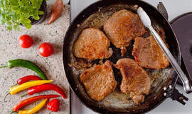 Mėsa daugiau nebeprilips prie keptuvės