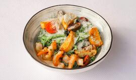 Salotos su krevetėmis