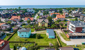 Pirmoji Melnragė, statybos, nekilnojamasis turtas