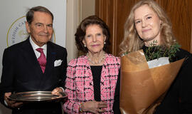 Švedijos karalienė Silvia apdovanojo slaugytoją iš Lietuvos