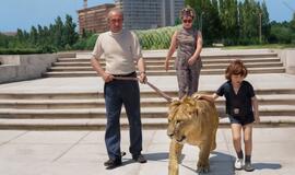 Berberovų šeima su liūtu