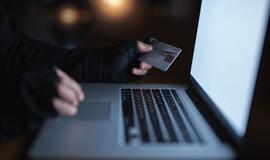 Finansiniai sukčiai