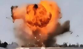 Ukrainos dronai sėkmingai atakavo gamyklą Rusijoje