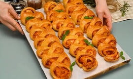 puikios sluoksniuotos pynutės