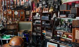 Senų daiktų parduotuvė