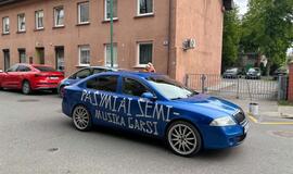 Užrašai ant automobilių