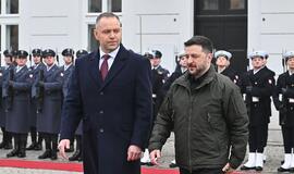 Volodymyras Zelenskis, Karolis Navrockis