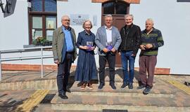 Bitėnuose