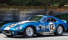 1964 metų „Shelby Cobra Daytona“ įvertinta 25 mln. dolerių