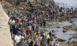 Migrantų antplūdis prie Maroko ir Seutos sienos