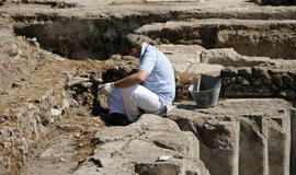 archeologiniai kasinėjimai