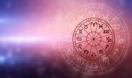Dienos horoskopas 12 Zodiako ženklų