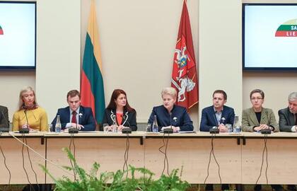 Prezidentė paragino merus daugiau dėmesio skirti socialinėms problemoms
