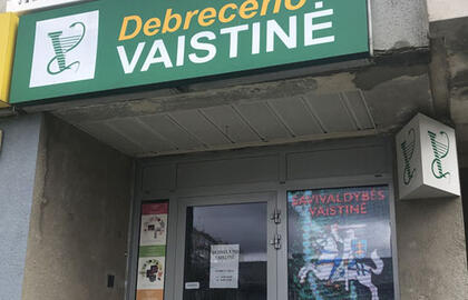 Norima pertvarkyti Debreceno vaistinę