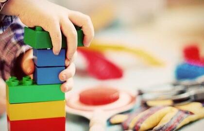 Vaikų darželis, žaislai