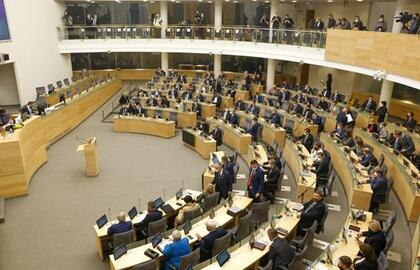 Naujas Seimas ketina užbaigti pirmąją savo sesiją